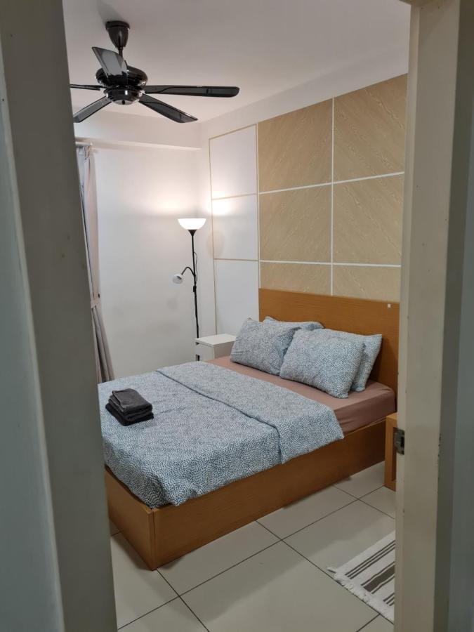 Lovely 3-Bedroom Serviced Apartment @ サイバージャヤ エクステリア 写真